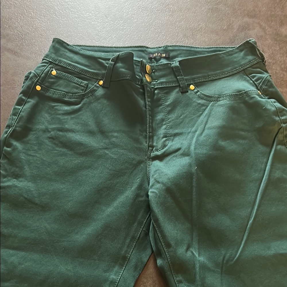 Joy & Iman Green Slim Jeans with Classic Design